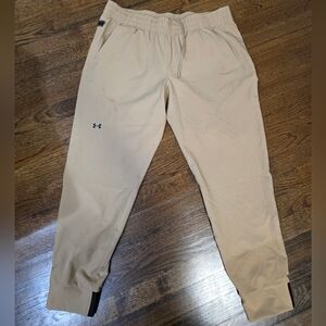 Under Armour Khaki Athletic Pants L